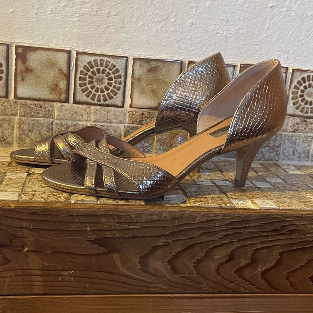 Women’s Shoes size 5
